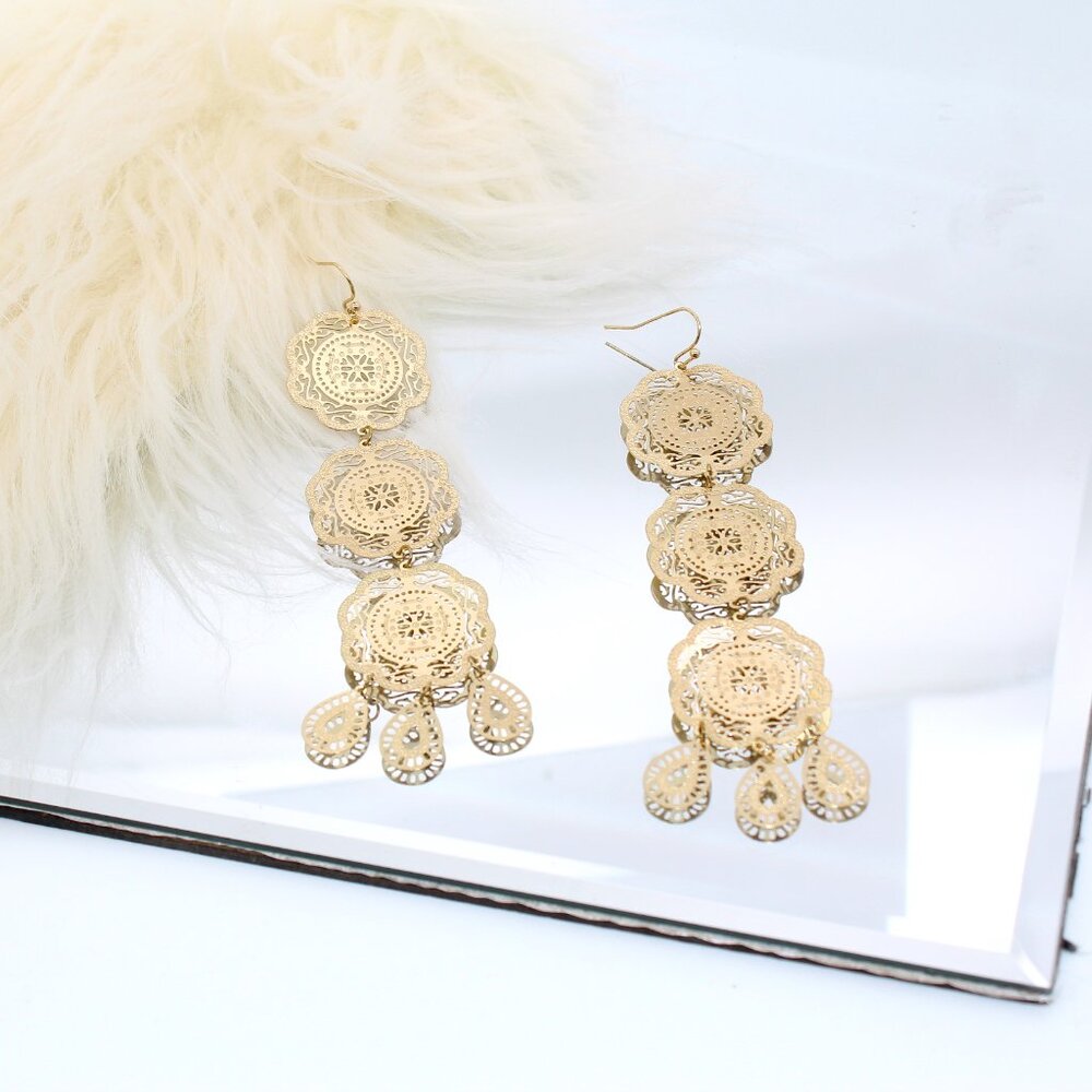 Nicole Miller Dangle Gold-tone Filigree Fashion Earrings